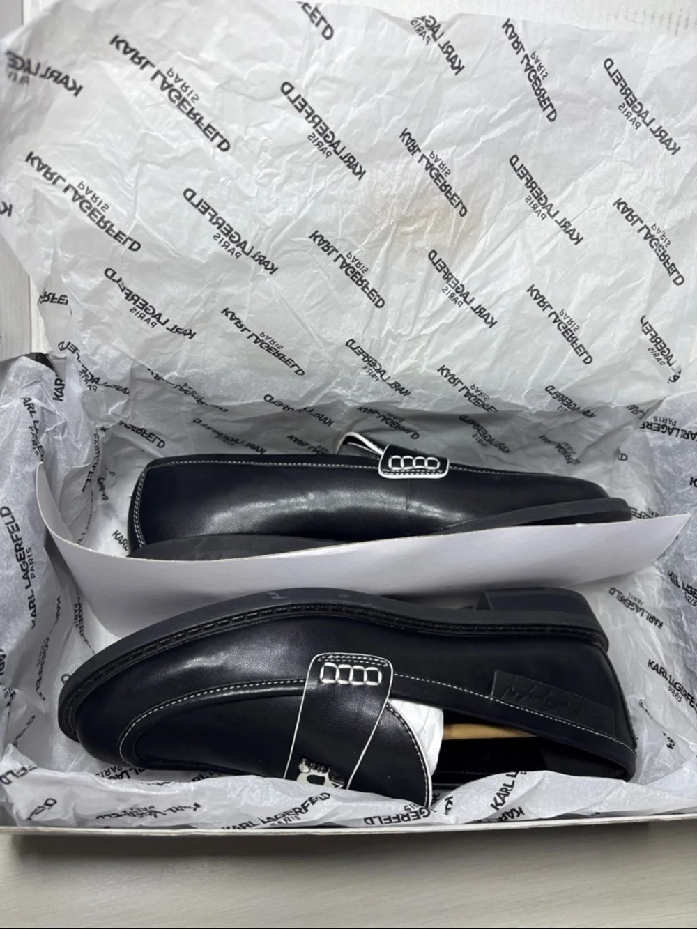 Karl Lagerfeld step up